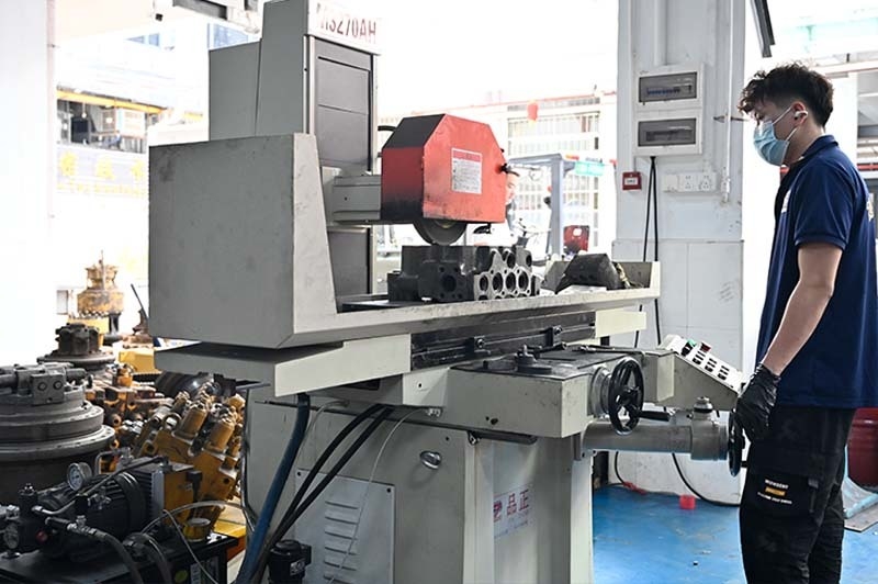 Guangzhou Tieqi Construction Machinery Co., Ltd. línea de producción del fabricante