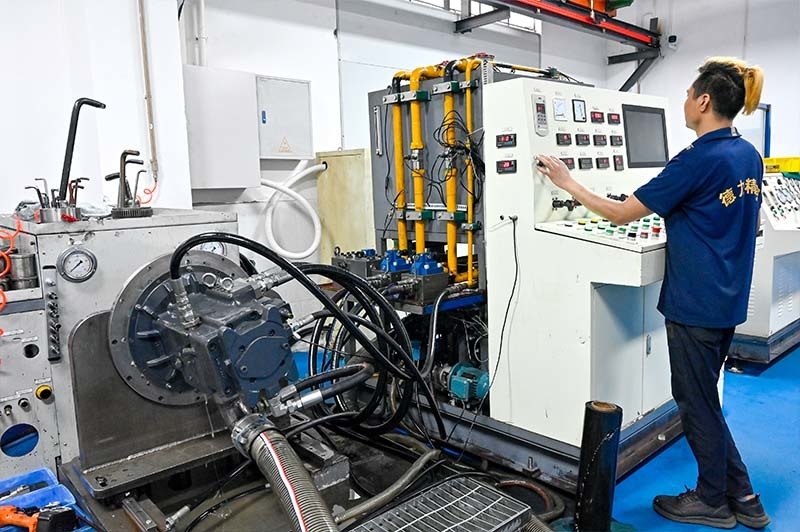 Guangzhou Tieqi Construction Machinery Co., Ltd. línea de producción del fabricante