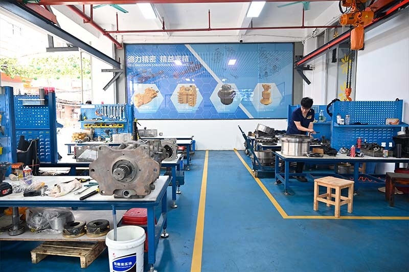 Guangzhou Tieqi Construction Machinery Co., Ltd. línea de producción del fabricante