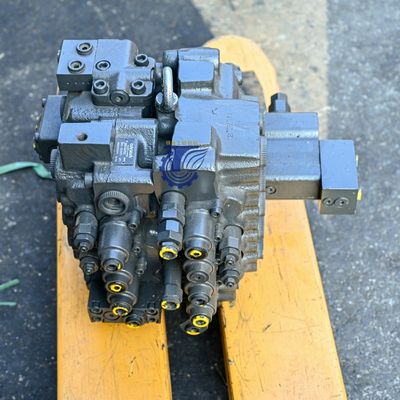 UX22-135 VOE14550306 Válvula de control hidráulica EC135B EC140 EC140B EC140D Partes hidráulicas de excavadoras