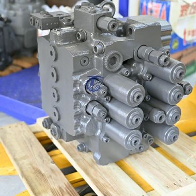 VOE14532821 Válvula de control hidráulica EC210 EC240 Excavadora Válvula de control principal Construcción de maquinaria Reparación de piezas