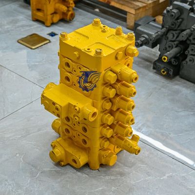 723-57-12306 723-56-11200 723-57-11700 Válvula de control principal de excavadora para PC120-6 PC130-7 Mini Excavadora