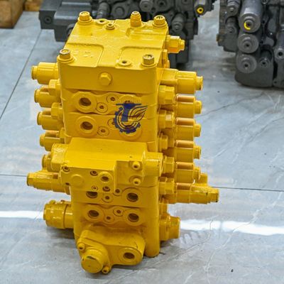 723-57-12306 723-56-11200 723-57-11700 Válvula de control principal de excavadora para PC120-6 PC130-7 Mini Excavadora
