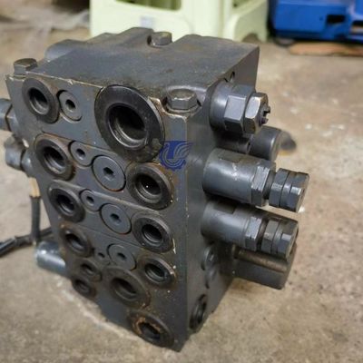 723-82-31100 7238231100 723-82-30100 Para Komatsu FD35/40-10 FD35Y/40Y-10 FD40Z-10 FD45-10 PARTES de carretillas elevadoras hidráulicas VALVA DE CONTROL PRINCIPAL mercado de repuestos original