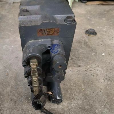 723-82-31100 7238231100 723-82-30100 Para Komatsu FD35/40-10 FD35Y/40Y-10 FD40Z-10 FD45-10 PARTES de carretillas elevadoras hidráulicas VALVA DE CONTROL PRINCIPAL mercado de repuestos original