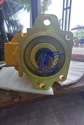 7081G00110 7081H00050 7055131210 Bomba de engranajes hidráulica Bomba principal Assy Bomba para Komatsu PC4000-6 PC4000 Piezas de excavadora Aftermarket Original